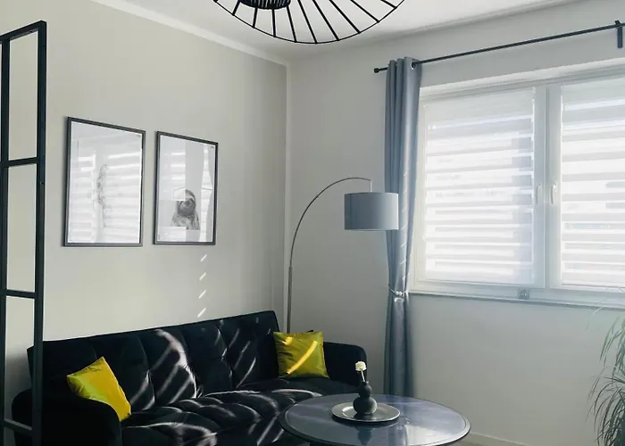 Modernes Apt Mit Direkter Anbindung Zur City Und Messe