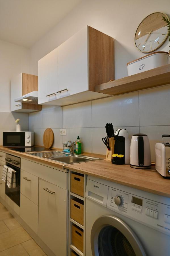 Appartement Modernes Mit Direkter Anbindung Zur Und Messe