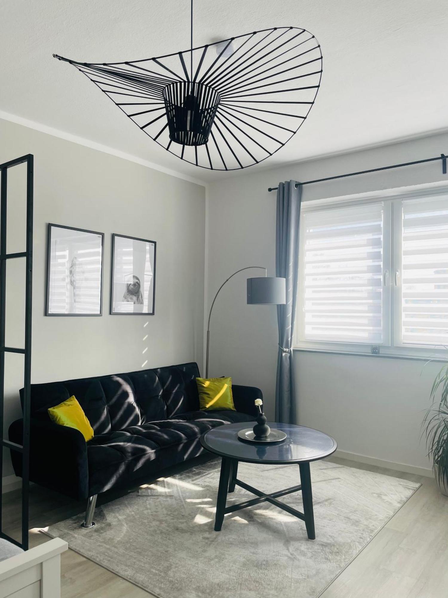 Appartement Modernes Mit Direkter Anbindung Zur Und Messe Hannover